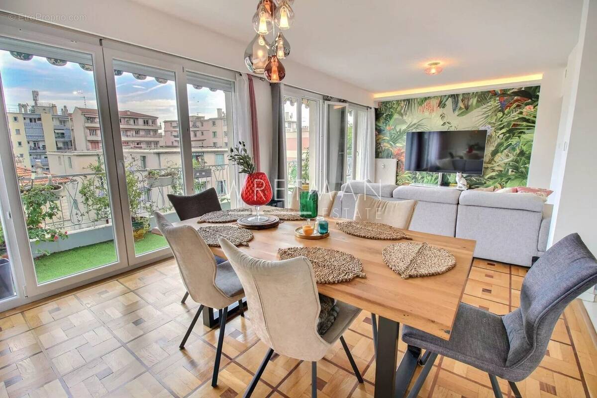 Appartement à NICE