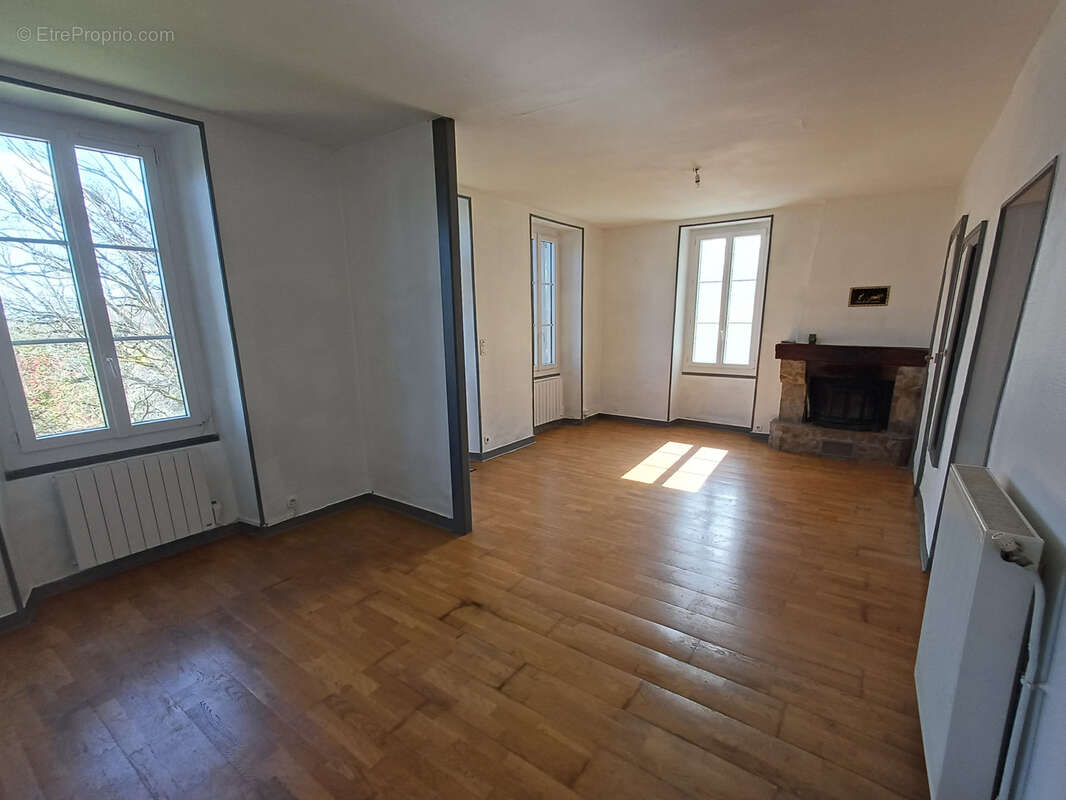 Maison à JURANCON