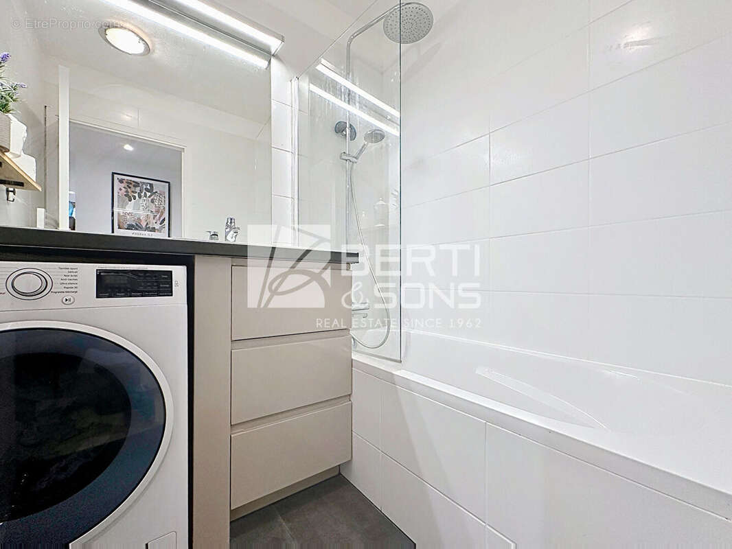 Appartement à MANDELIEU-LA-NAPOULE