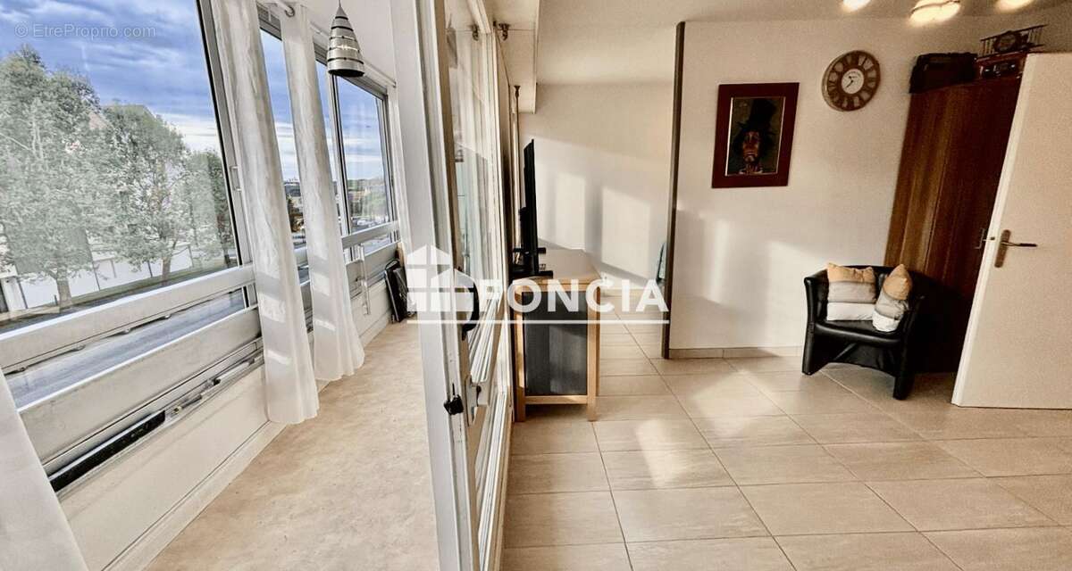 Appartement à COURSEULLES-SUR-MER