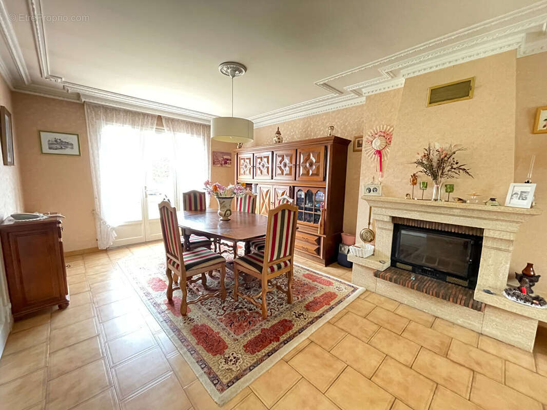 Maison à LA MEZIERE