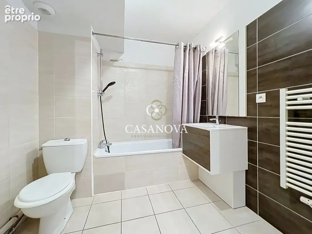 T2 à vendre à Castelnau-le-Lez avec terrasse de 17 m² et box fermé - photo 7