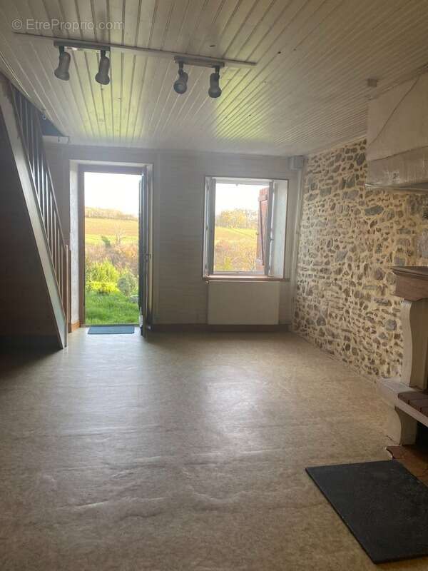 Maison à FRESSELINES