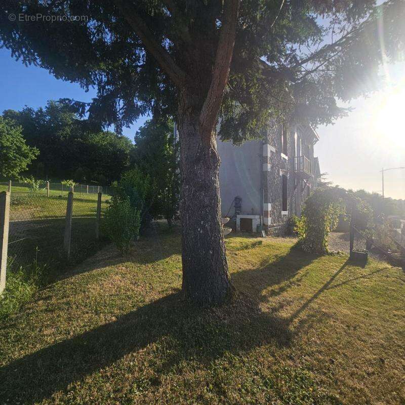 Maison à BOSMIE-L'AIGUILLE