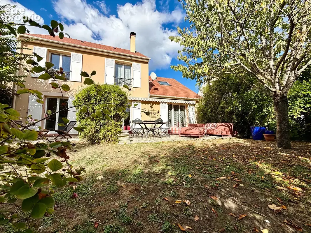 Photo Maison à Argenteuil au prix de 582 000€