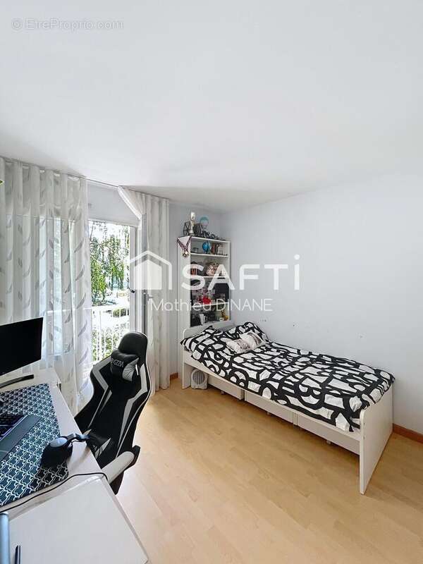 Photo 2 - Appartement à MAGNY-LES-HAMEAUX