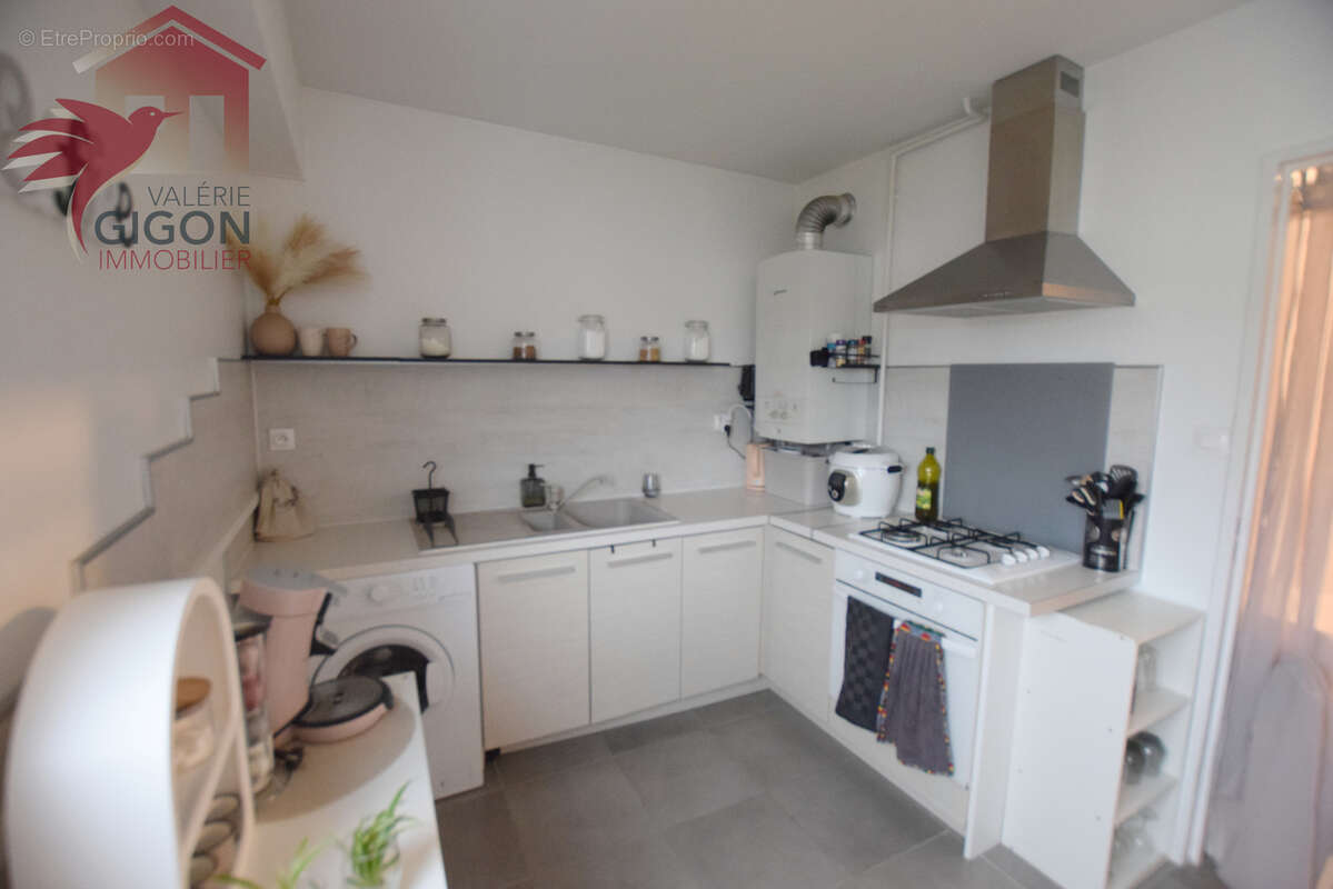 Appartement à GRAND-CHARMONT