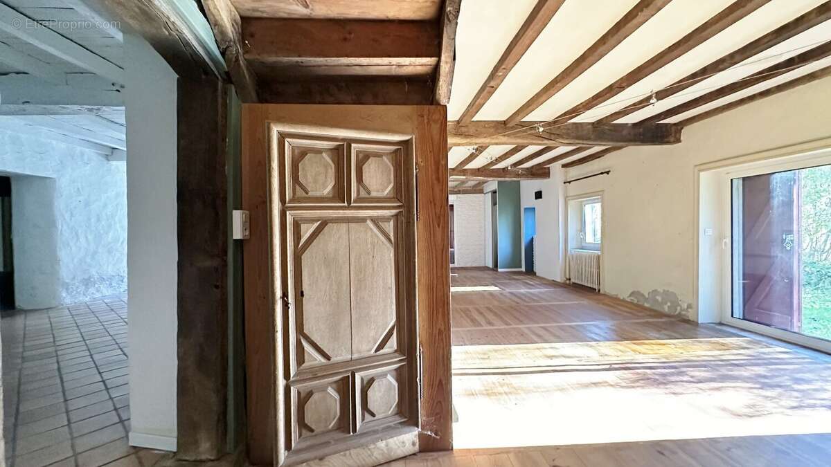 Maison à SAINT-MARTIN-DE-SEIGNANX