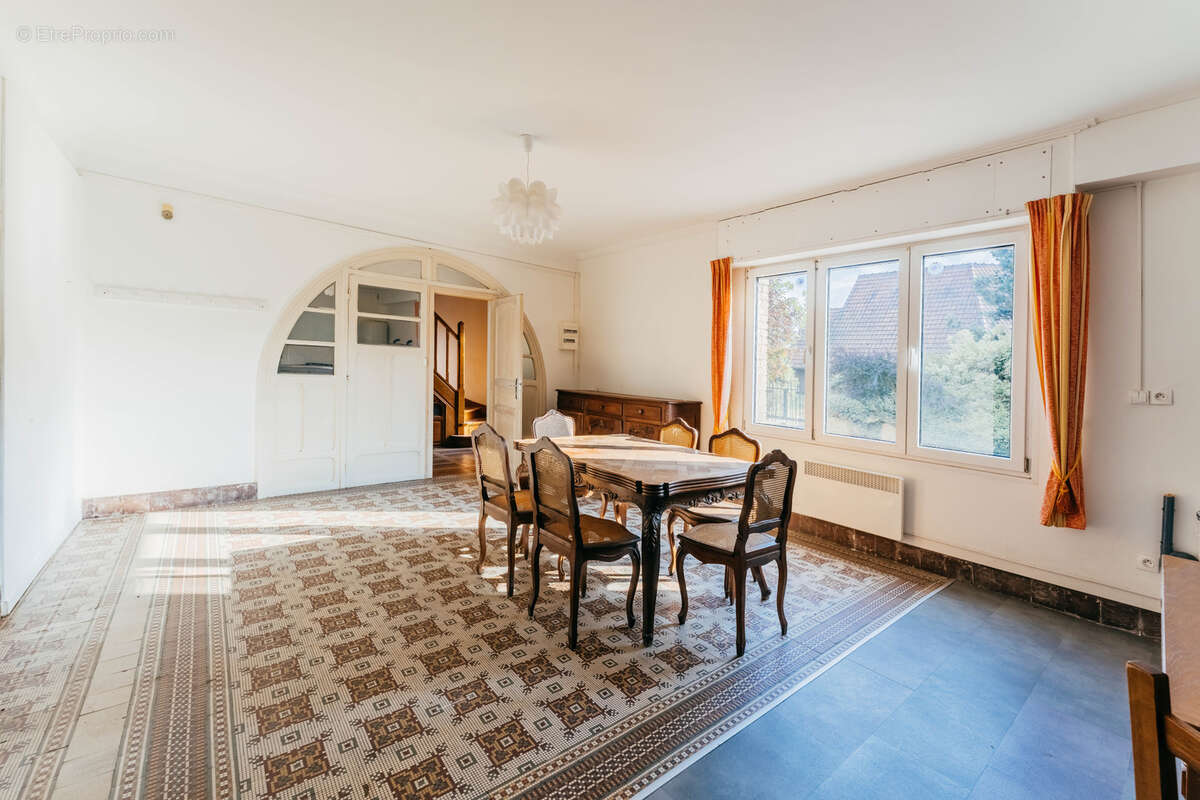 Maison à CAMPHIN-EN-CAREMBAULT