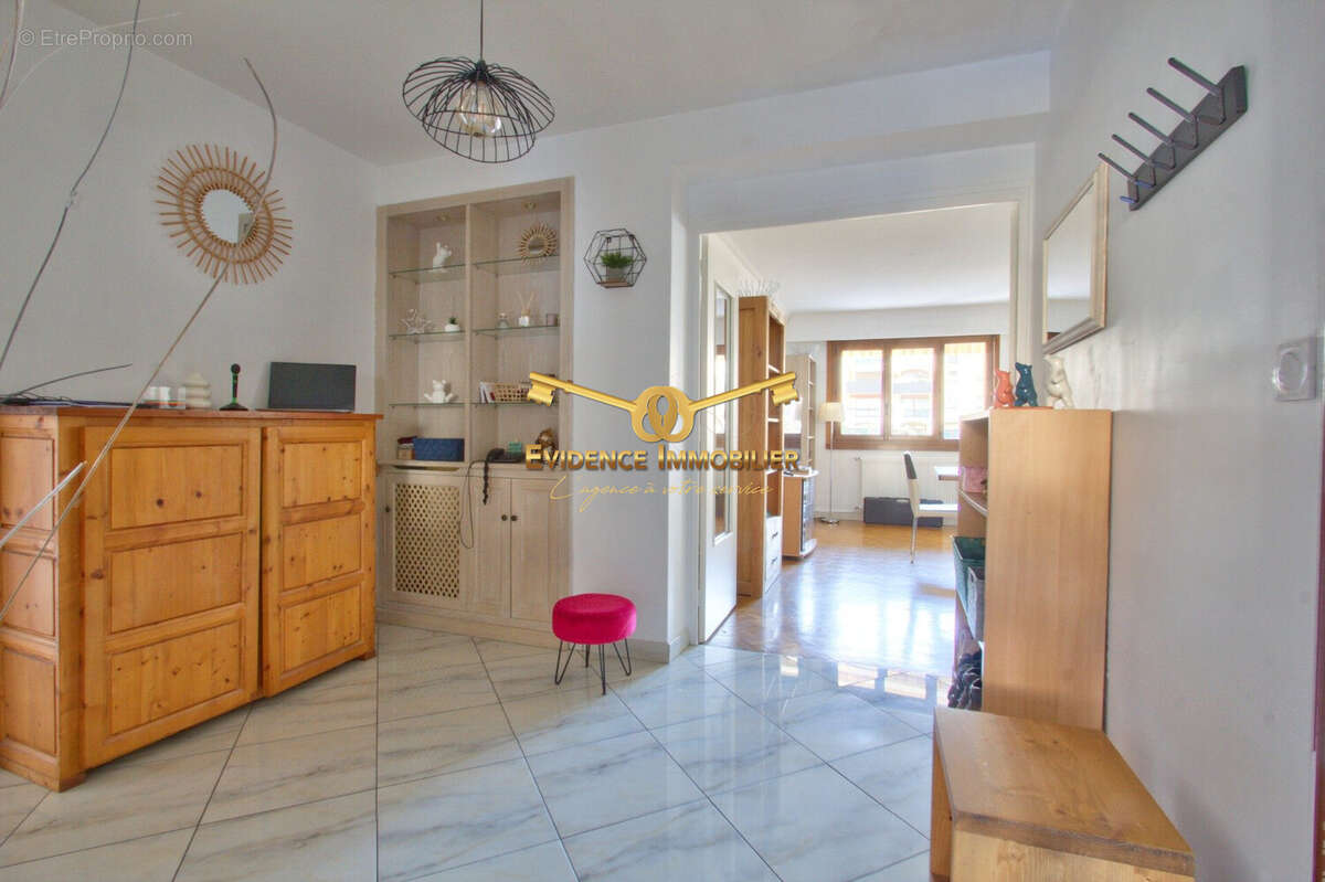 Appartement à ALBERTVILLE