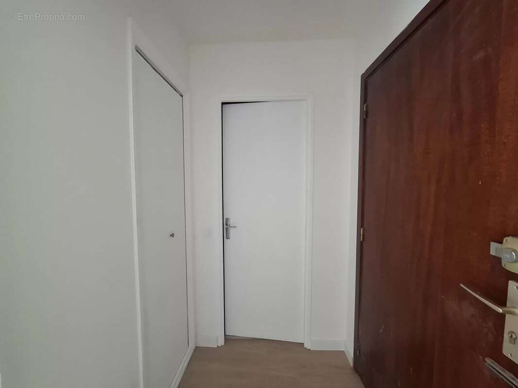 Appartement 31 m² à Vallauris  - photo 4