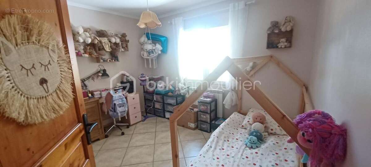 Villa  traditionnelle + studio a vendre - photo 21