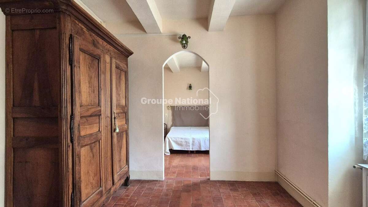 Beaumes de venise mas de caractere sur 2893 m² de terrain - photo 21