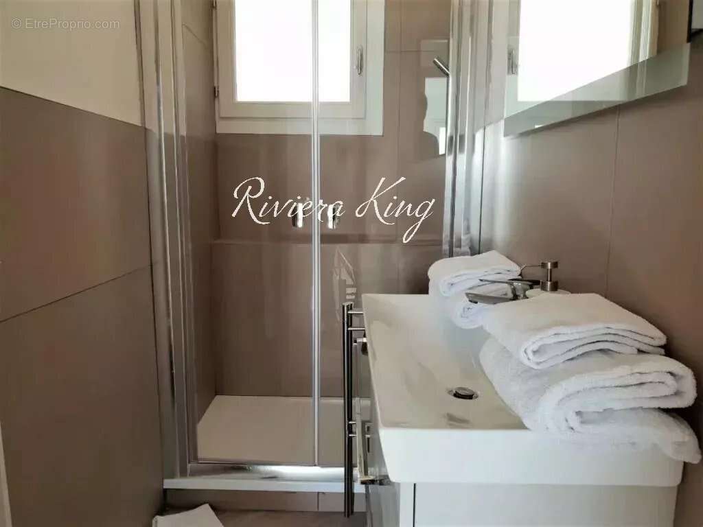 Villefranche-sur-mer - appartement 2 chambres - terrasse et superbe vue sur la mer - - photo 6