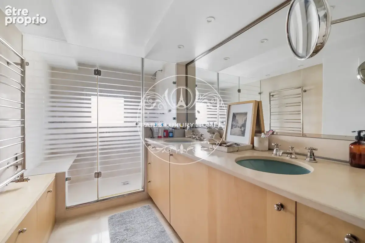 Exceptionnel penthouse avec terrasse à Paris 16ème ! - photo 25