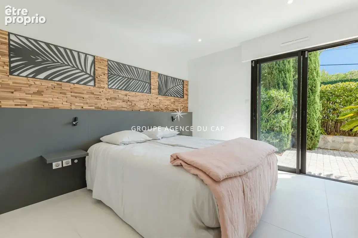 Appartement villa toit 5 pieces vue mer panoramique terrasse solarium  jaccuzzi piscine garage plage et commerces a pied a saint - photo 16