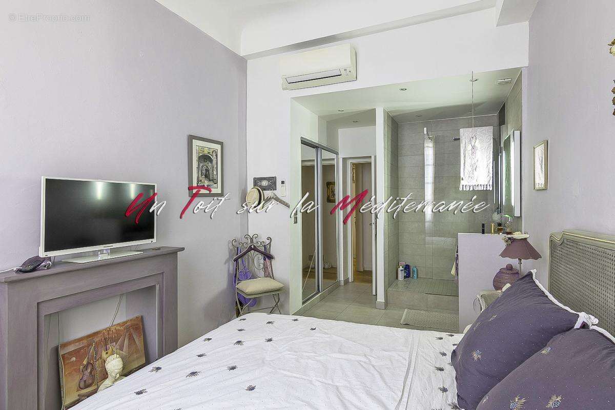 Appartement à HYERES