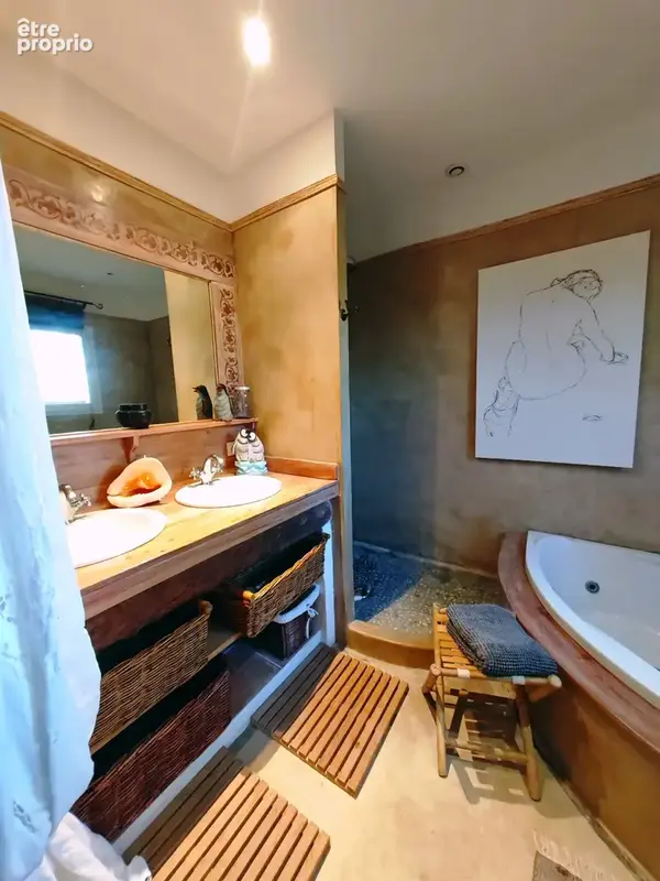 Belle demeure de charme, matériaux de qualité avec grand terrain - photo 17