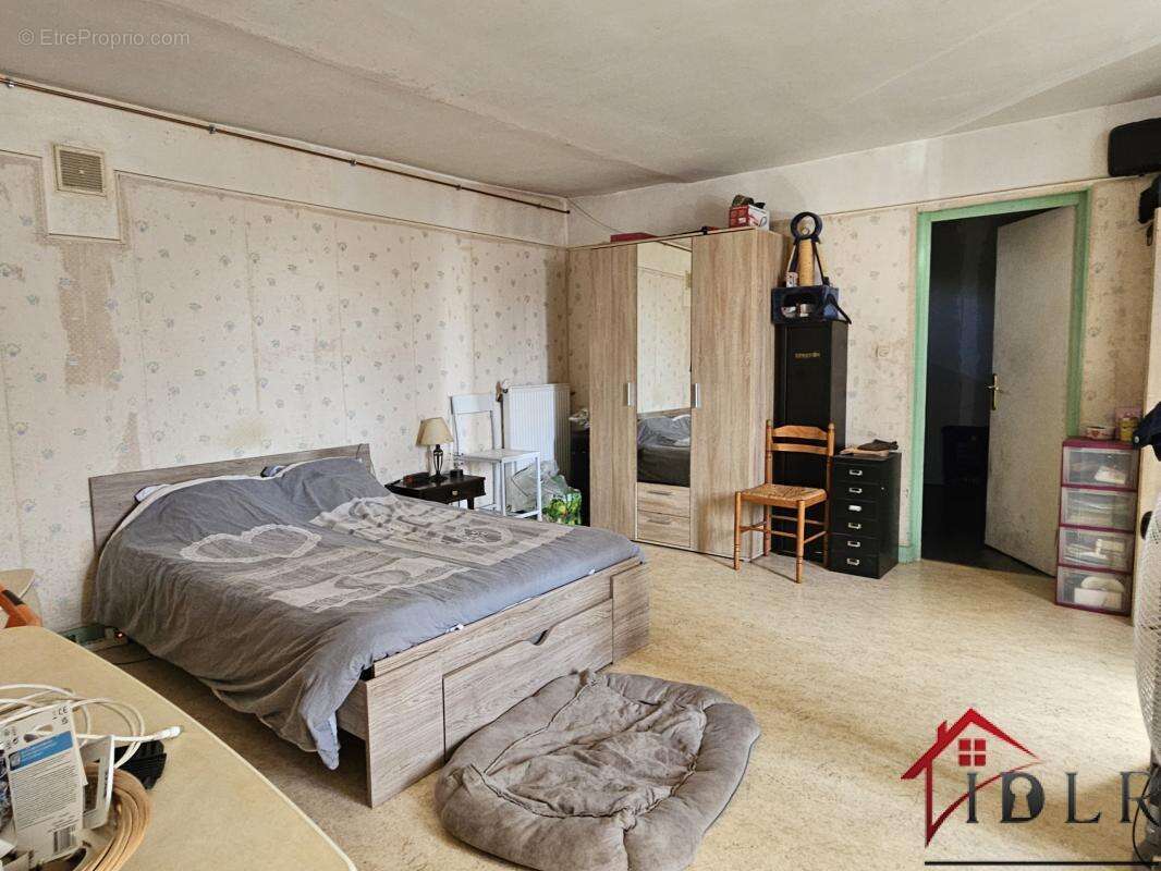 Maison 130 m² à Mertrud  - photo 9
