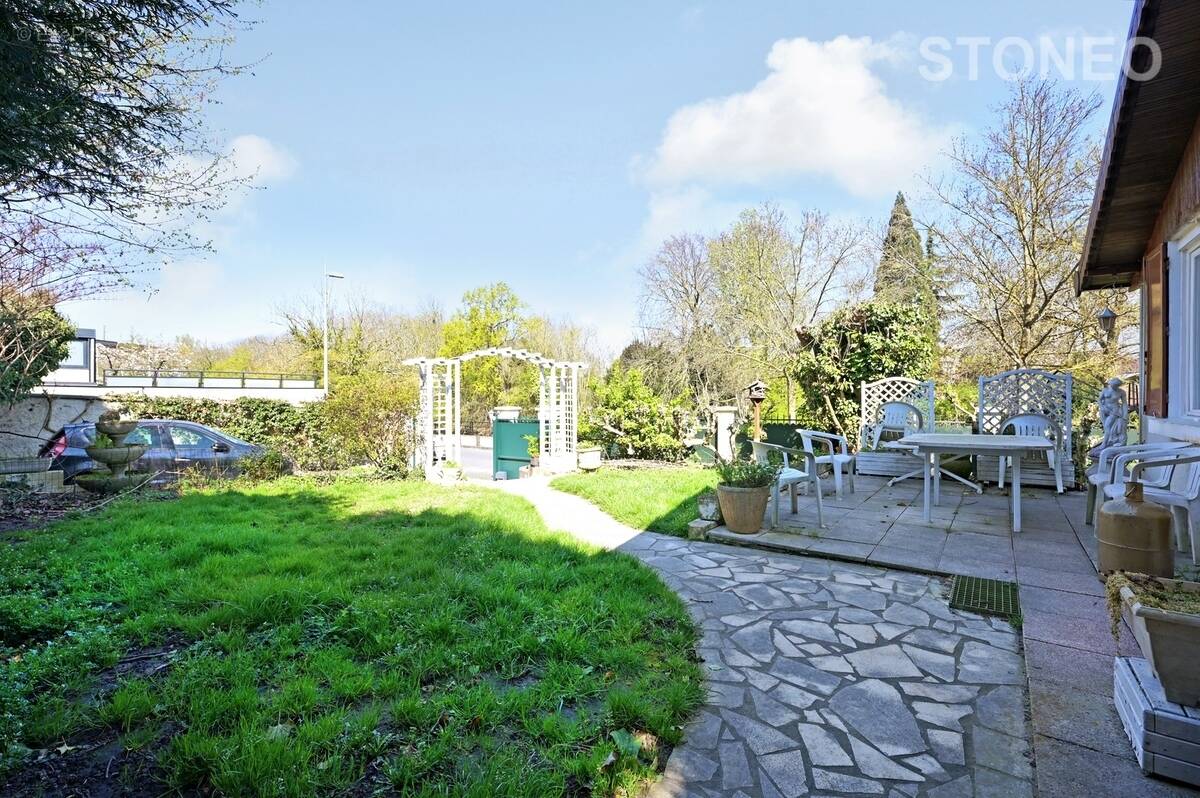 Maison à CHAMPIGNY-SUR-MARNE