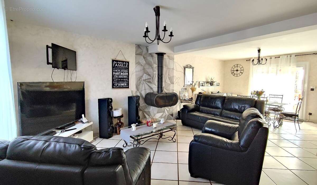 Maison à FONTENAILLES