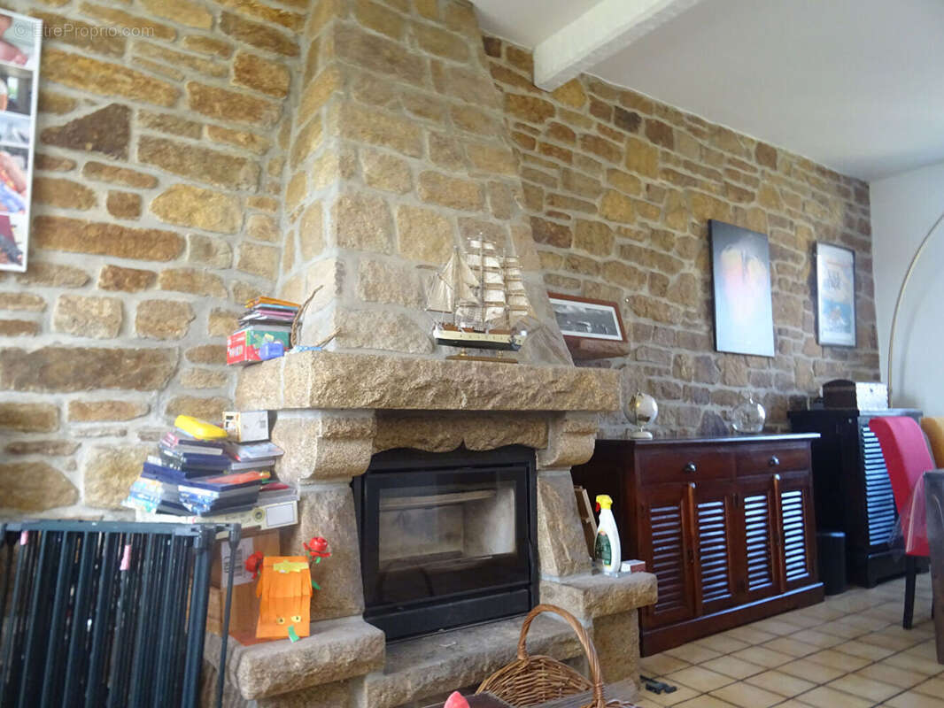 Maison à PLOUGUERNEAU