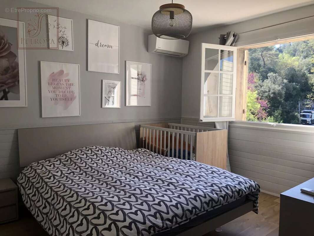 Maison à LA COLLE-SUR-LOUP