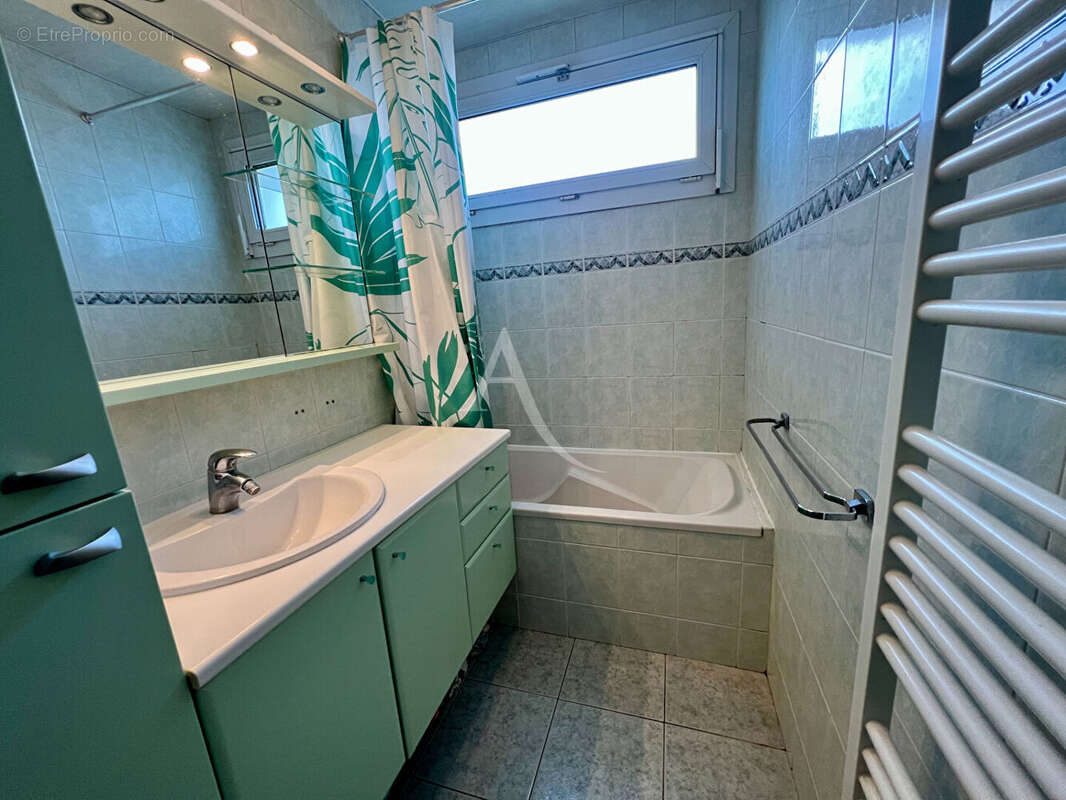 Appartement à NOGENT-SUR-MARNE