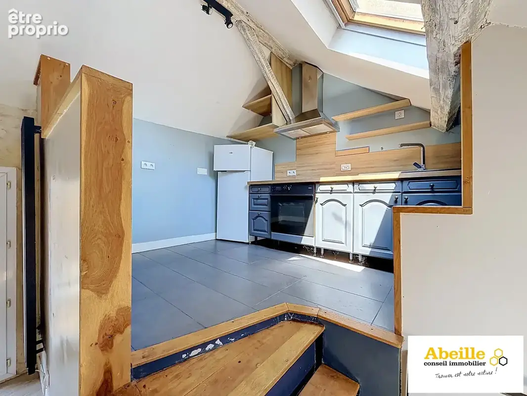Appartement de type f2 bis en triplex de 46,56 m2 hab. jardinet - photo 6