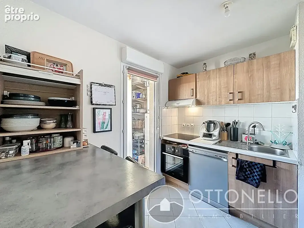 Appartement loué Roquebrune Sur Argens 3 pièces 69,20 m2 avec terrasse et 2 parkings - photo 4