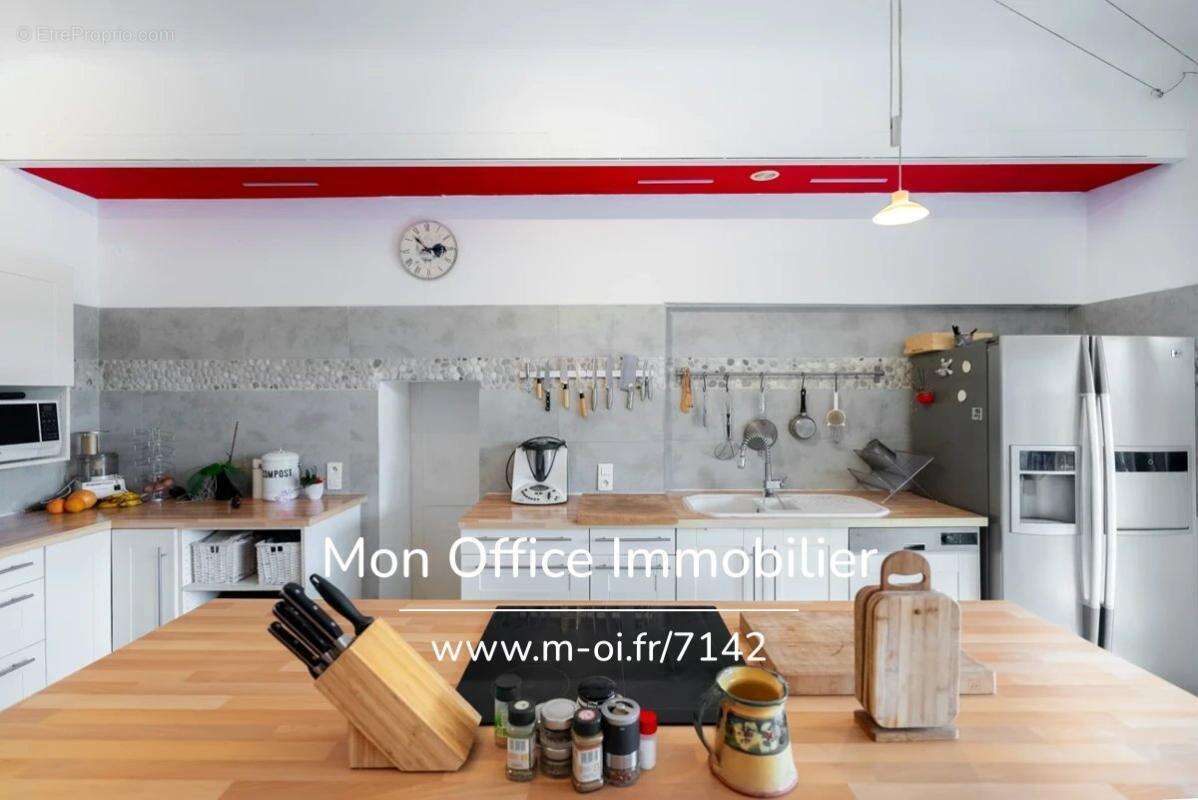 Référence : 7142-CCH - Maison 11 pièces - photo 6