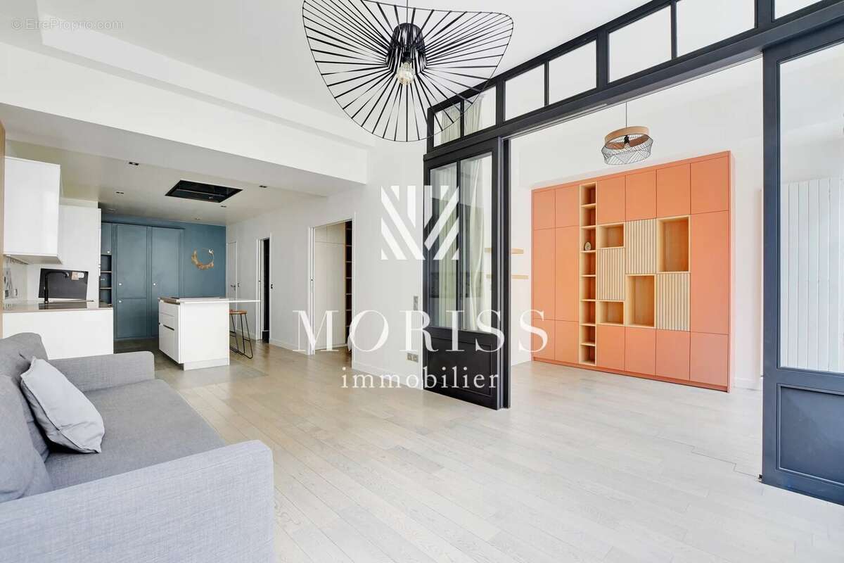 Appartement à PARIS-18E