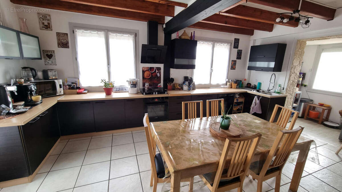 20260316_152228 - Maison à SAINT-PARDOUX-LA-RIVIERE