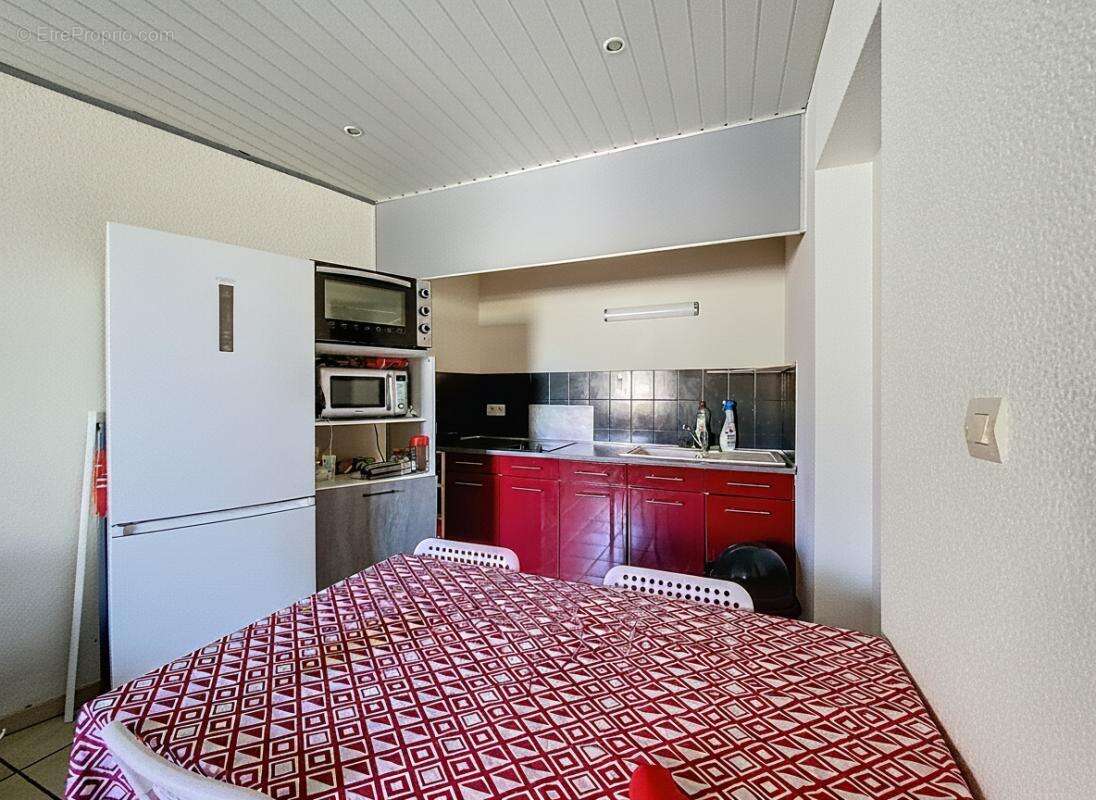 Appartement - 1 Chambre - Proche commodités - photo 4