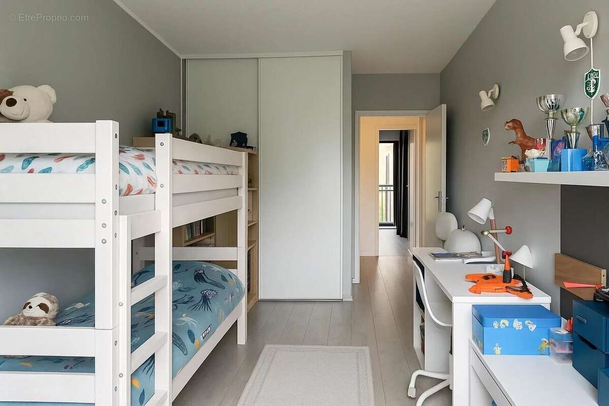 Appartement à SAINT-MAUR-DES-FOSSES