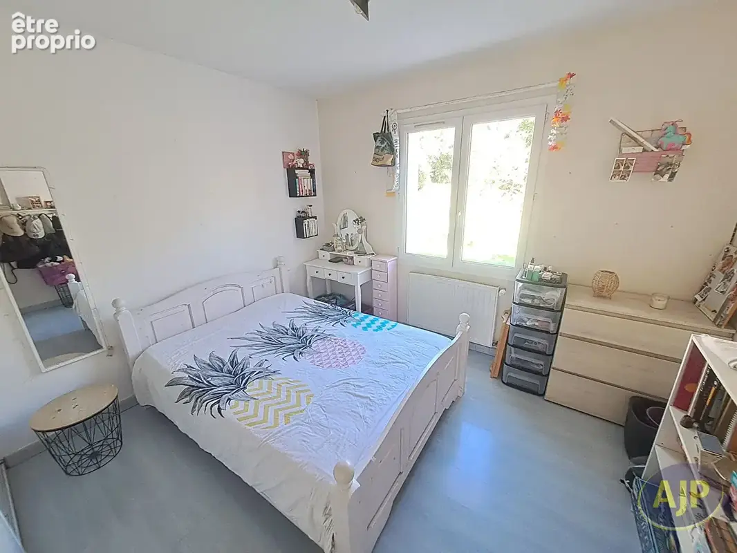 CHALLANS - Maison 4 chambres - photo 13