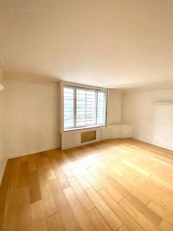 Appartement à LE KREMLIN-BICETRE