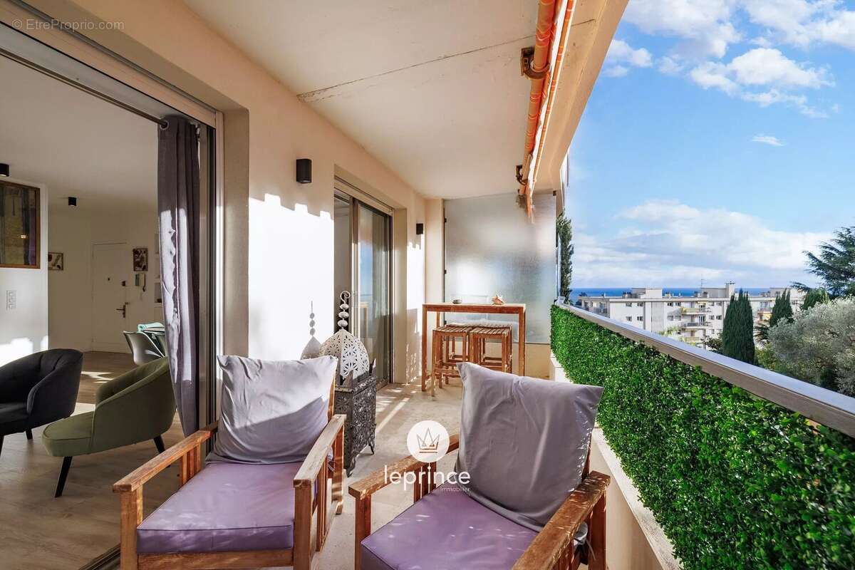 Appartement à NICE