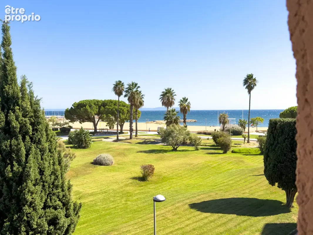 Photo Appartement à La Londe-Les-Maures au prix de 239 500€