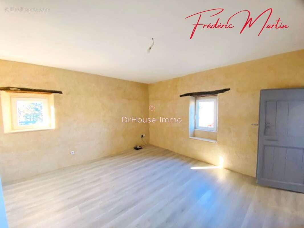 Maison à RIBAUTE-LES-TAVERNES