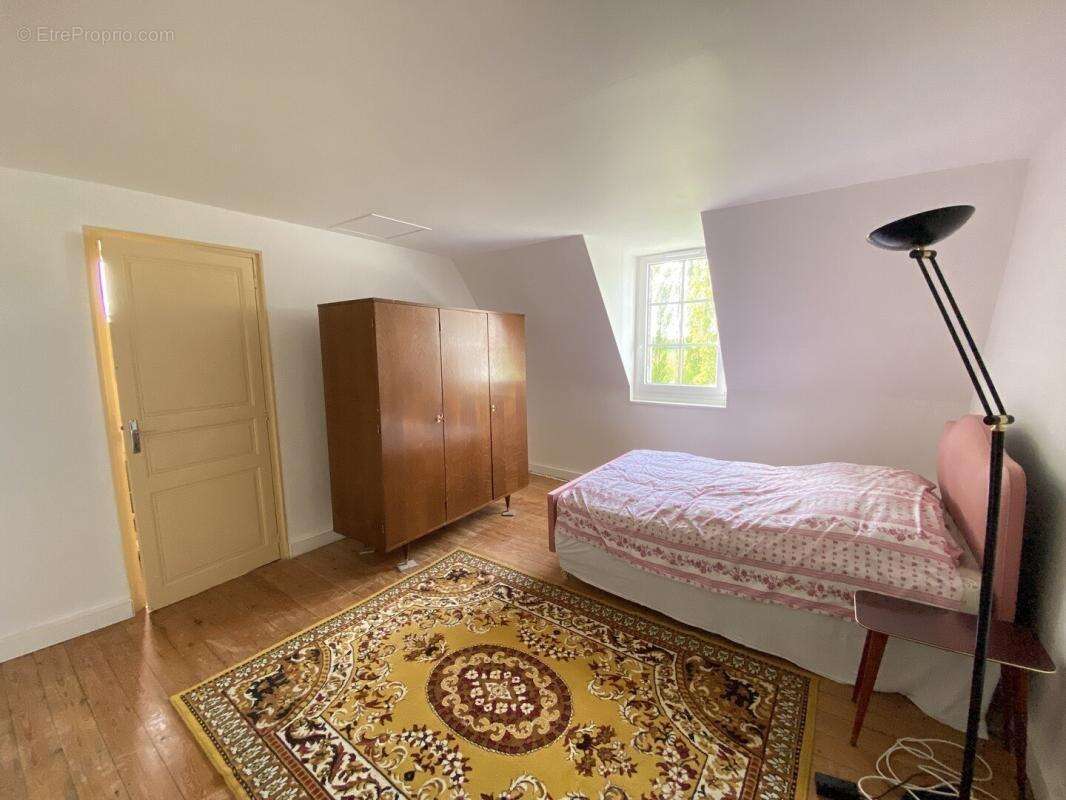 Maison à DAMVILLE
