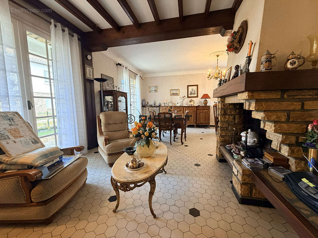 Maison à TRESSES