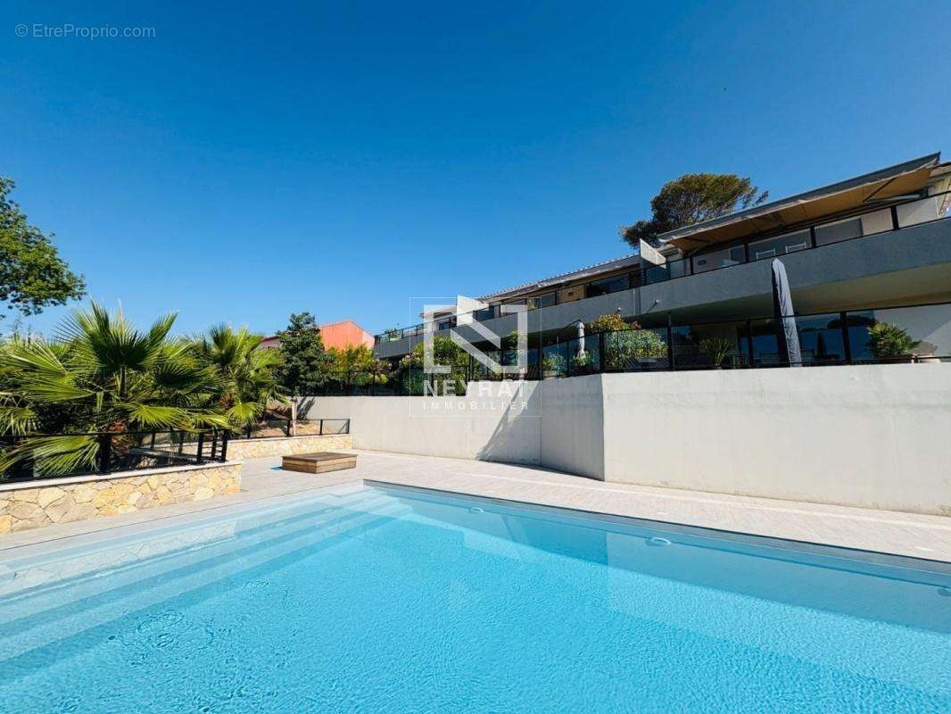 Appartement à SAINT-RAPHAEL