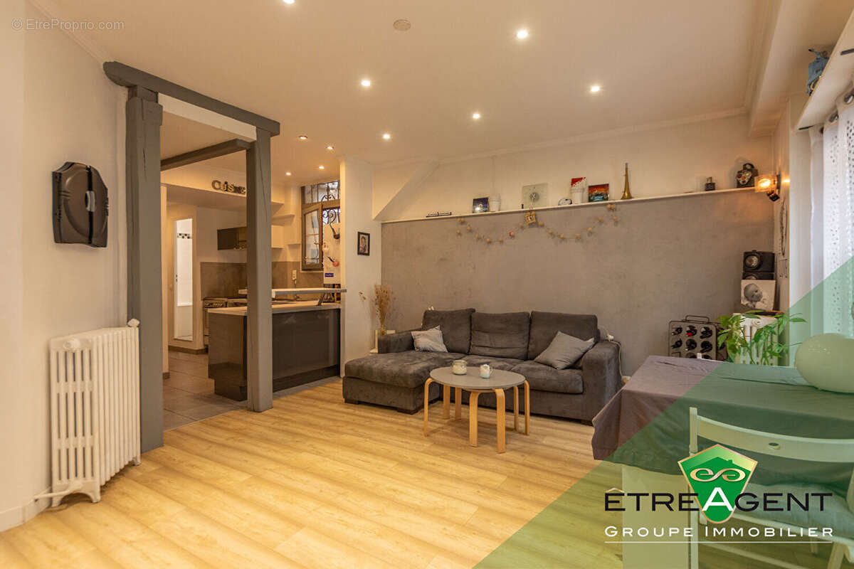 Appartement à PIERRELAYE