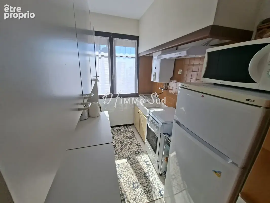 Appartement t4 avec terrasse et parking - apercu mer et jardin - photo 14