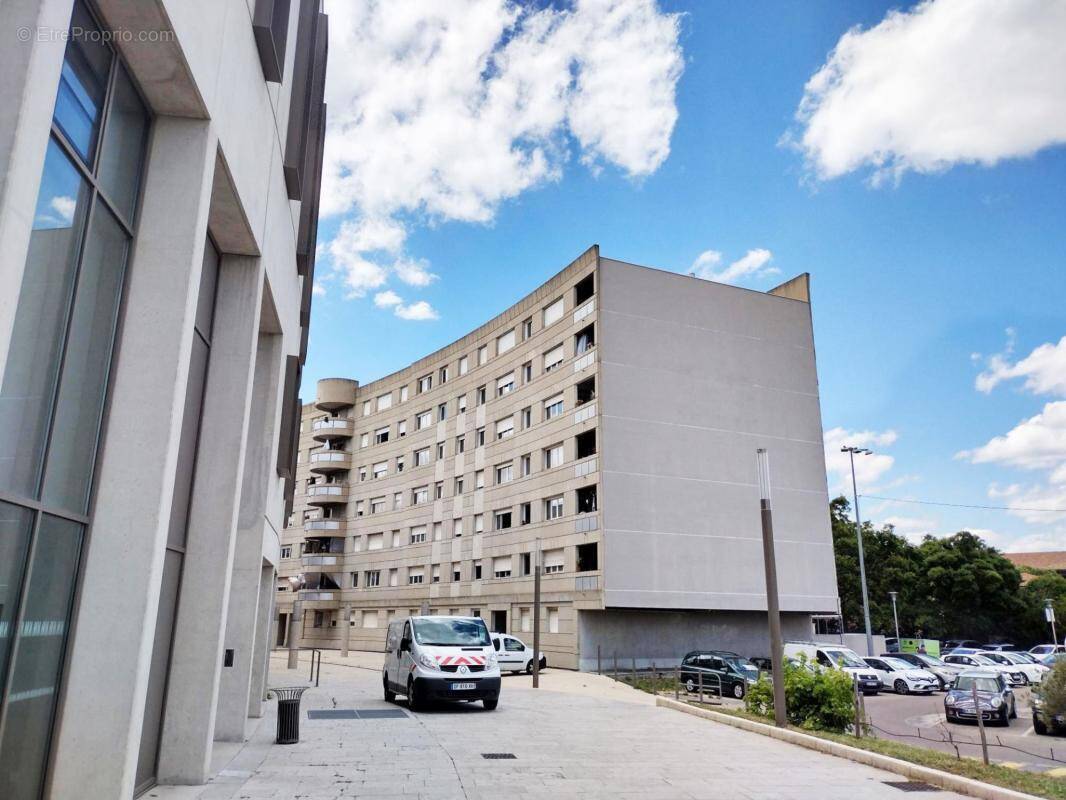 Appartement à NIMES