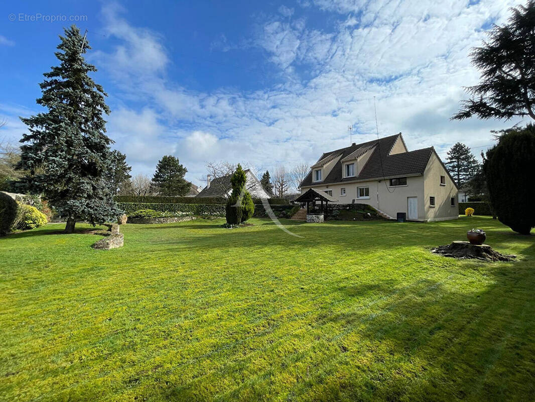 Maison à GRETZ-ARMAINVILLIERS