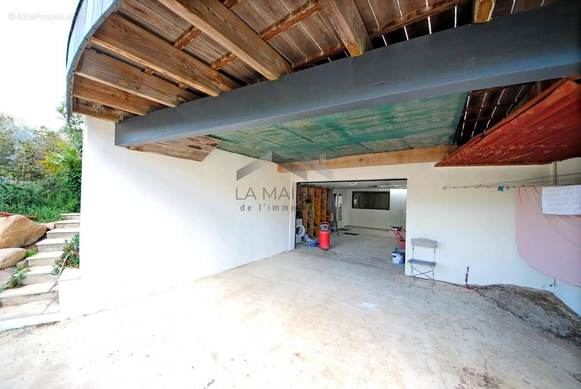 Maison à PORTO-VECCHIO