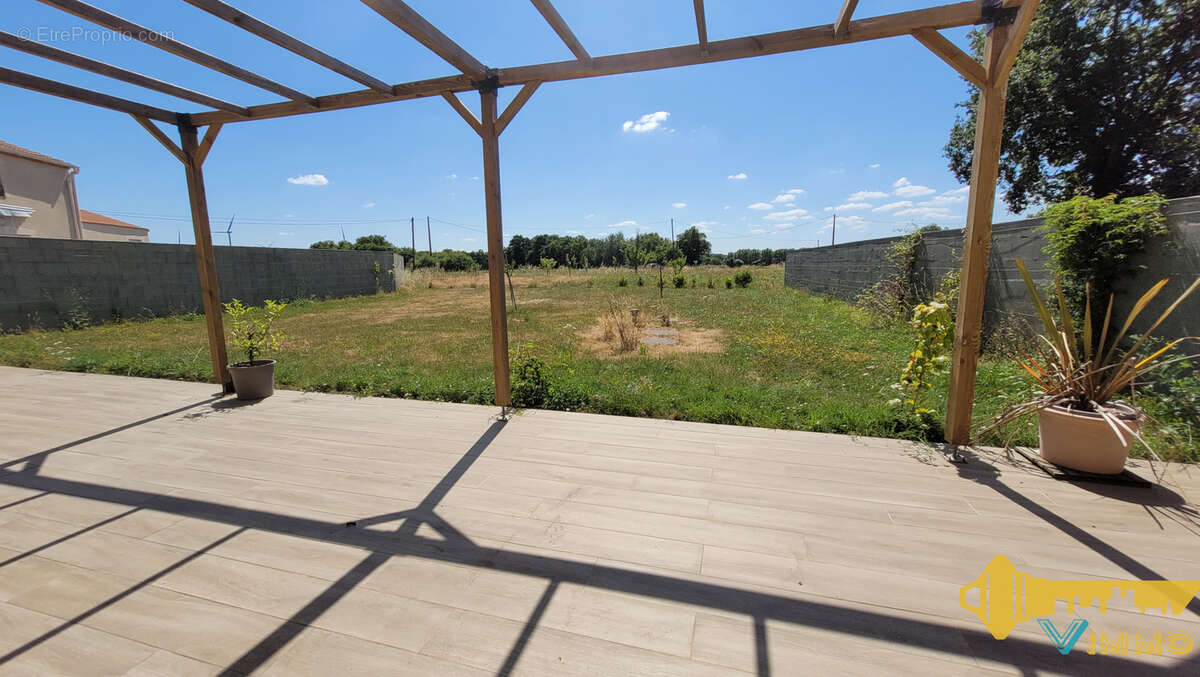 Maison à LA LIMOUZINIERE