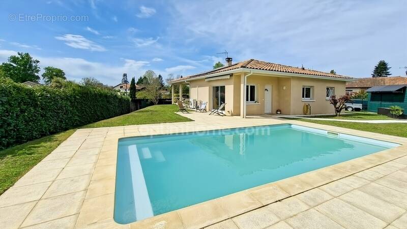 Maison à PEYREHORADE